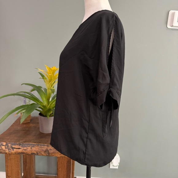 Rebel Sugar Short Sleeve Top - Picture 4 of 9